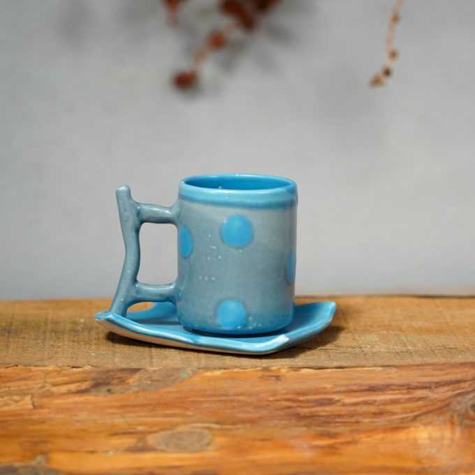 Double espresso cup with saucer "Polka dots"