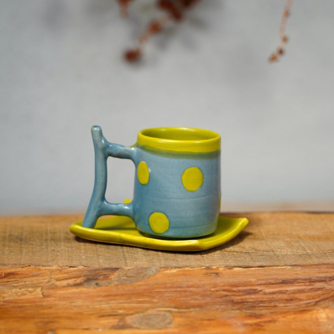 Double espresso cup with saucer "Polka dots"