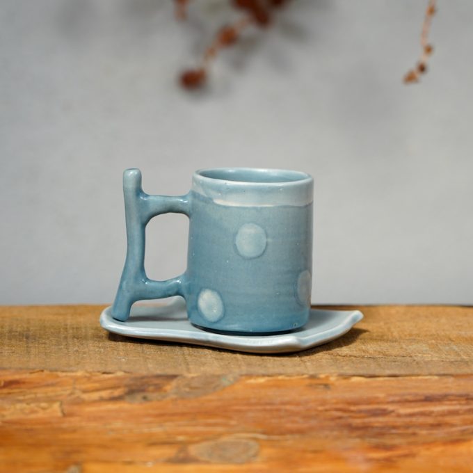 Double espresso cup with saucer "Polka dots"