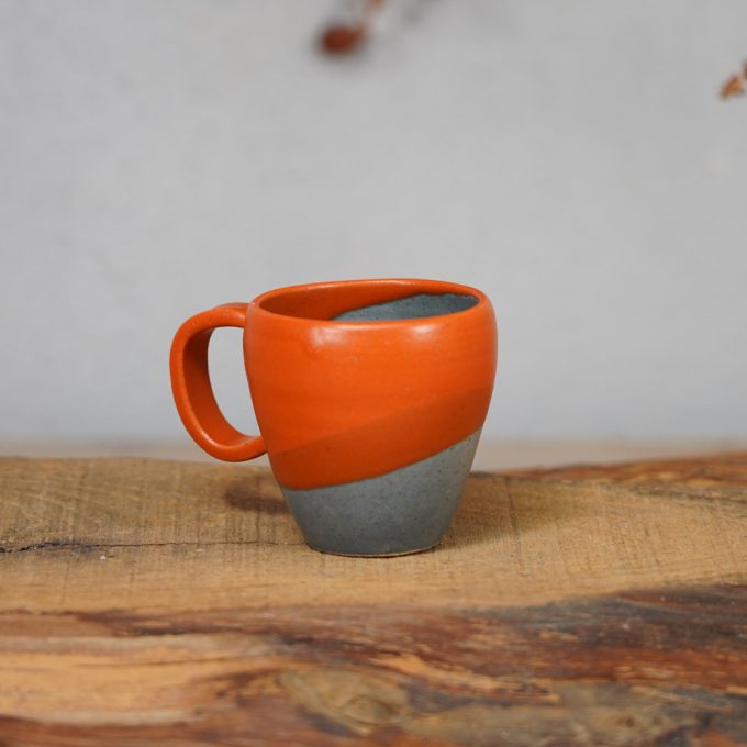 Double coloured espresso cup