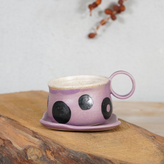 Coffee mug with saucer "Polka dots"