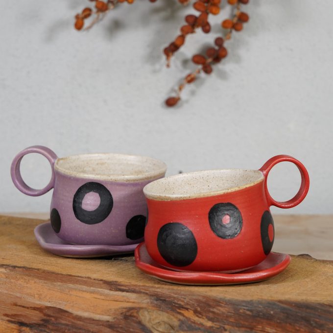 Coffee mug with saucer "Polka dots"
