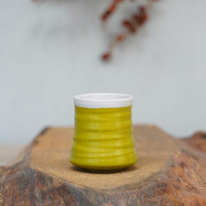 Double coloured wine cup "Half & Full"