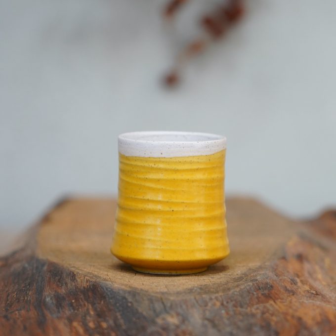 Double coloured wine cup "Half & Full"