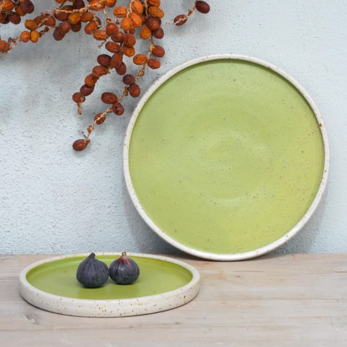 Double coloured plate "Purple-Green"