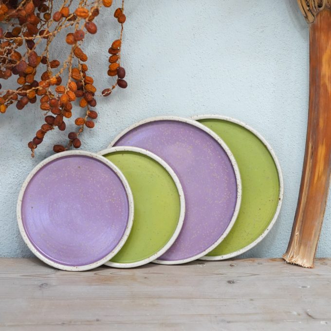 Double coloured plate "Purple-Green"