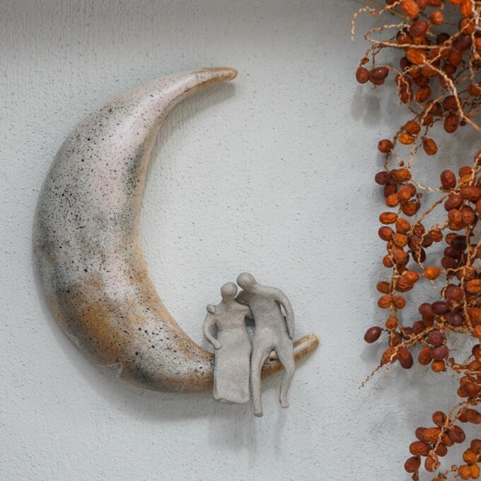 Wall decoration – “Couple on the moon”