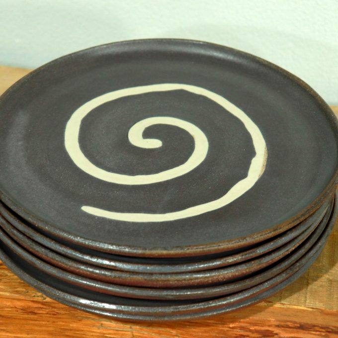 Food plate "White spiral in black"