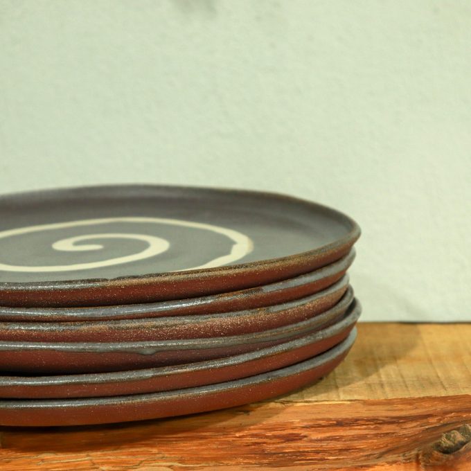 Food plate "White spiral in black"